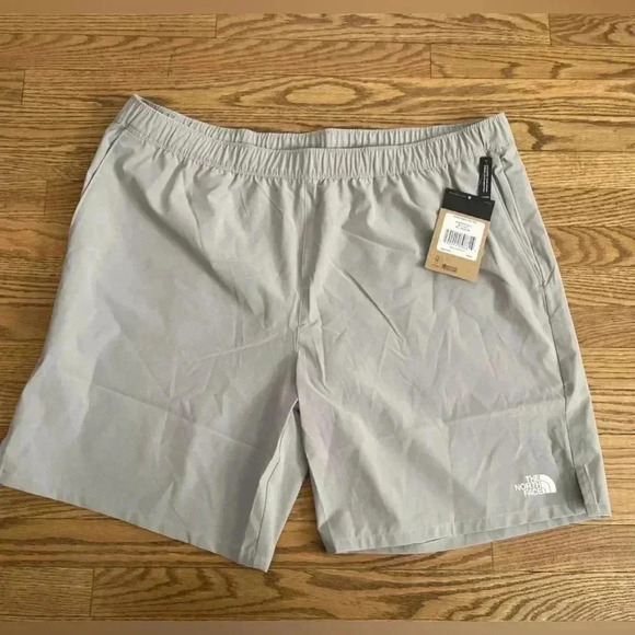 The North Face Shorts Gray Wander Pull On Drawstring Flash Dry Mens XXL NWT - Picture 2 of 8